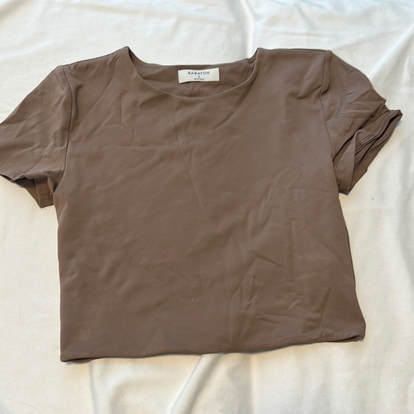 Babaton Tops - Contour crop Tshirt